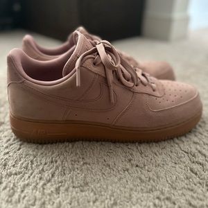NIKE AF1 suede blush pink with Gum bottom soles